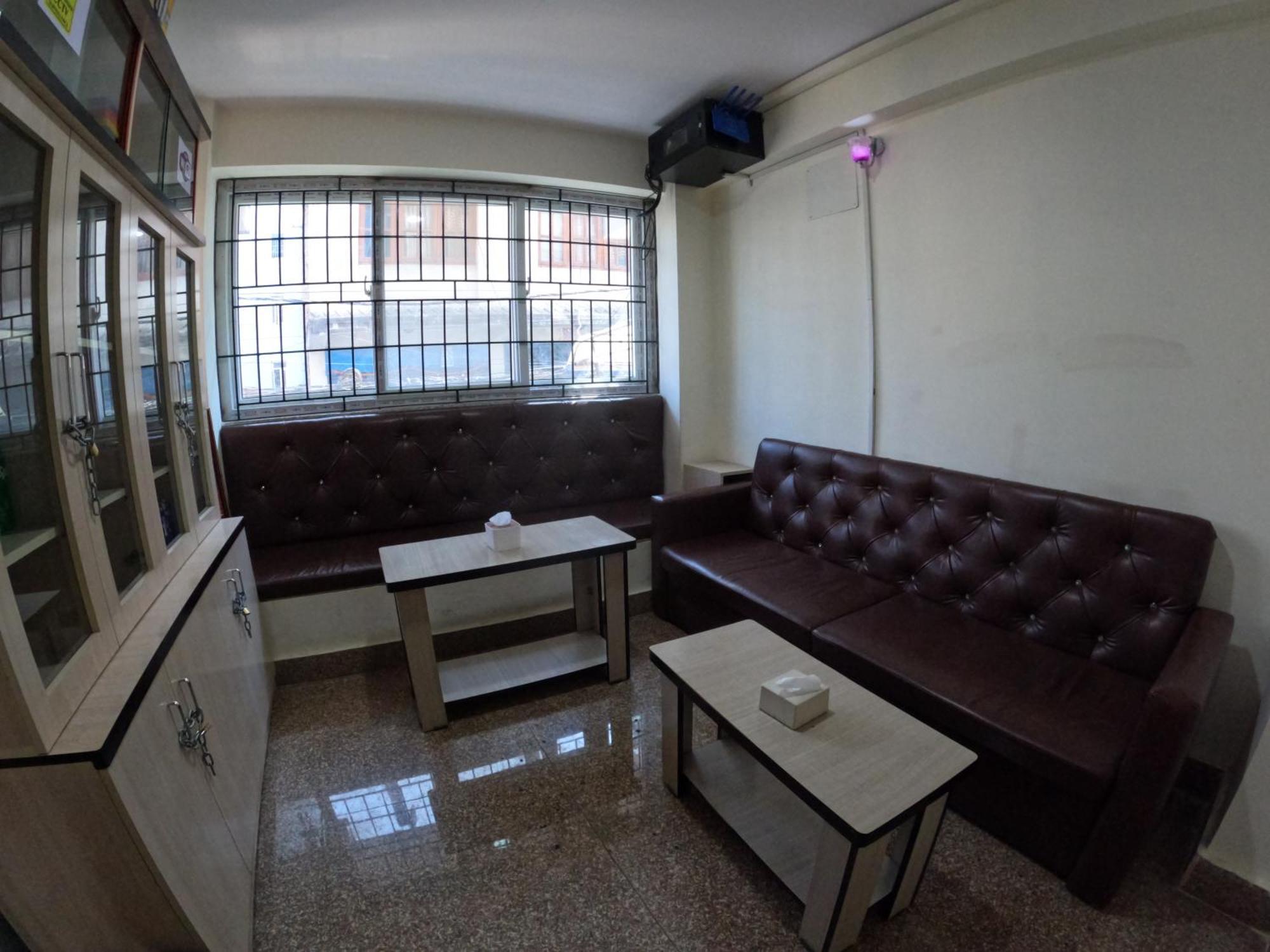 Hotel Global Village Katmandou Extérieur photo