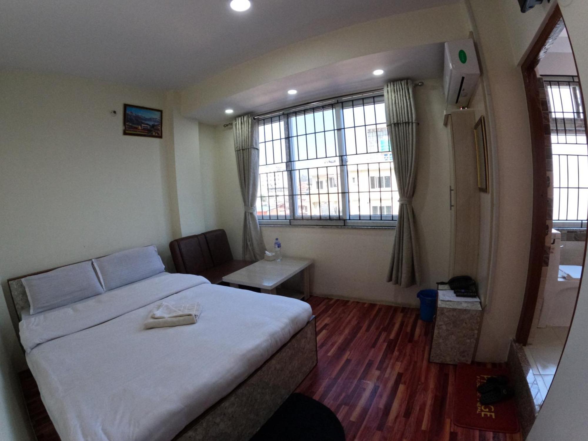Hotel Global Village Katmandou Extérieur photo