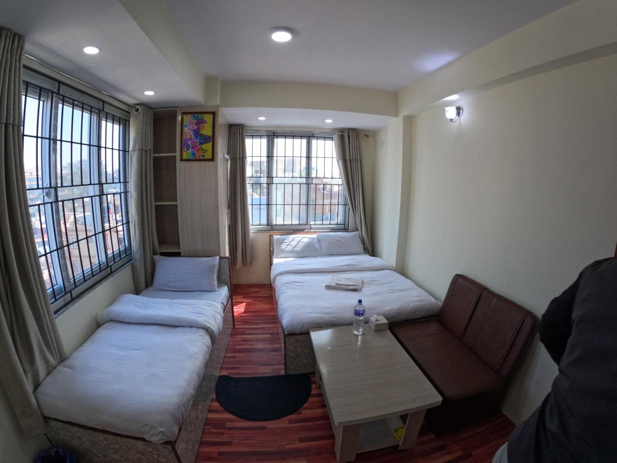 Hotel Global Village Katmandou Extérieur photo